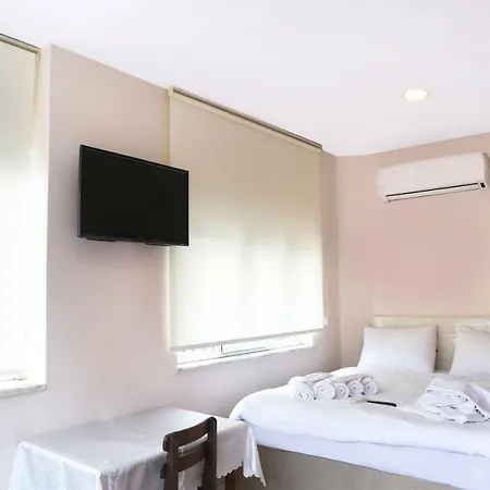 Historial & Aparts Apartment *